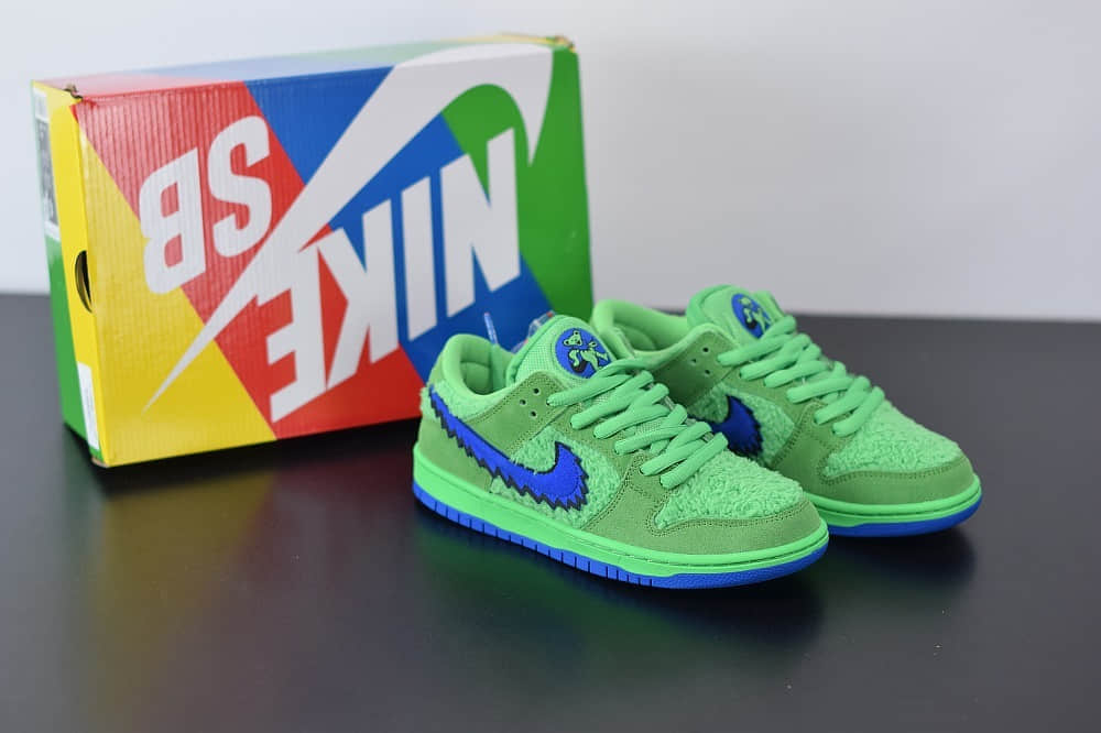 耐克Grateful Dead x Nike SB Dunk Low “Green Bear”绿蓝低帮跳舞小熊板鞋纯原版本 货号:CJ5378-300