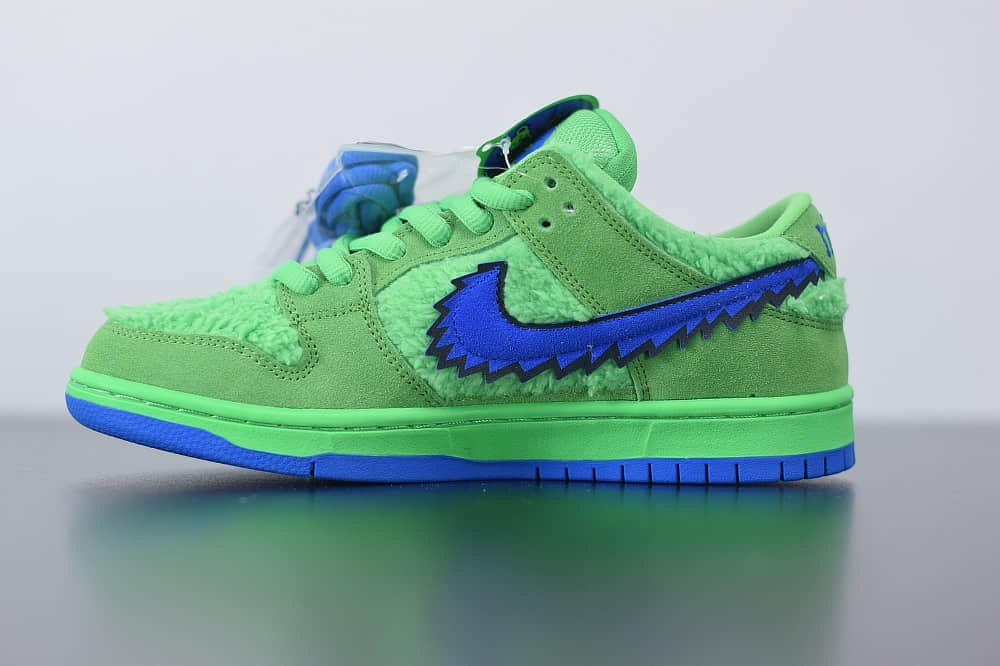 耐克Grateful Dead x Nike SB Dunk Low “Green Bear”绿蓝低帮跳舞小熊板鞋纯原版本 货号:CJ5378-300