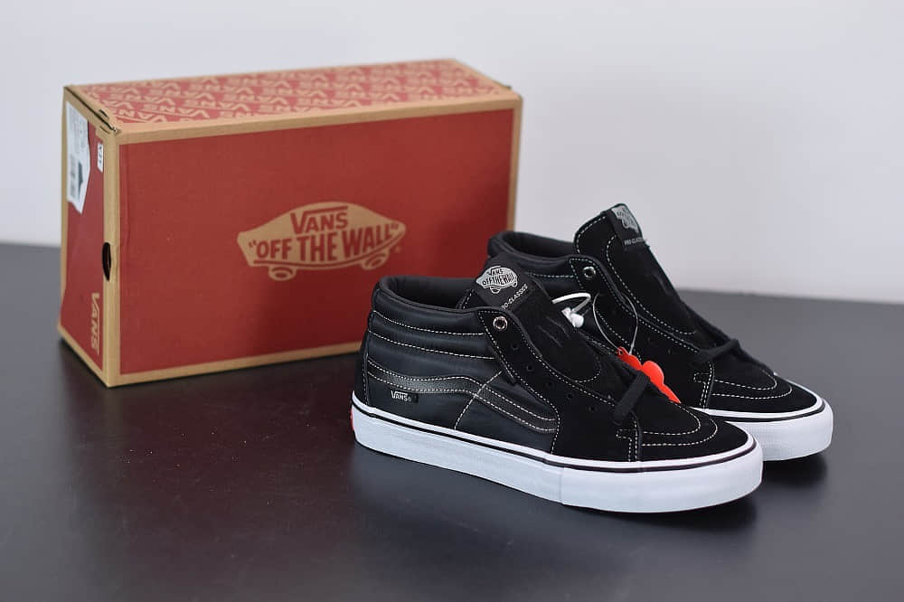 万斯Vans SK8-Mid Pro中帮黑色帆布滑板鞋纯原版本 货号:VN0A347UVGD