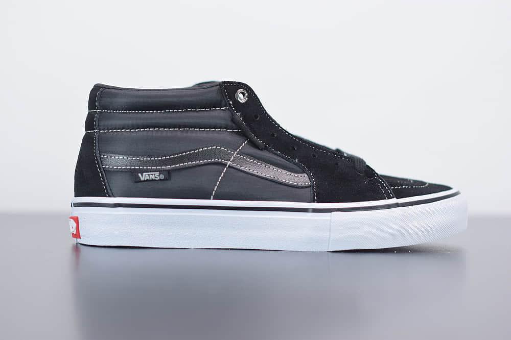 万斯Vans SK8-Mid Pro中帮黑色帆布滑板鞋纯原版本 货号:VN0A347UVGD