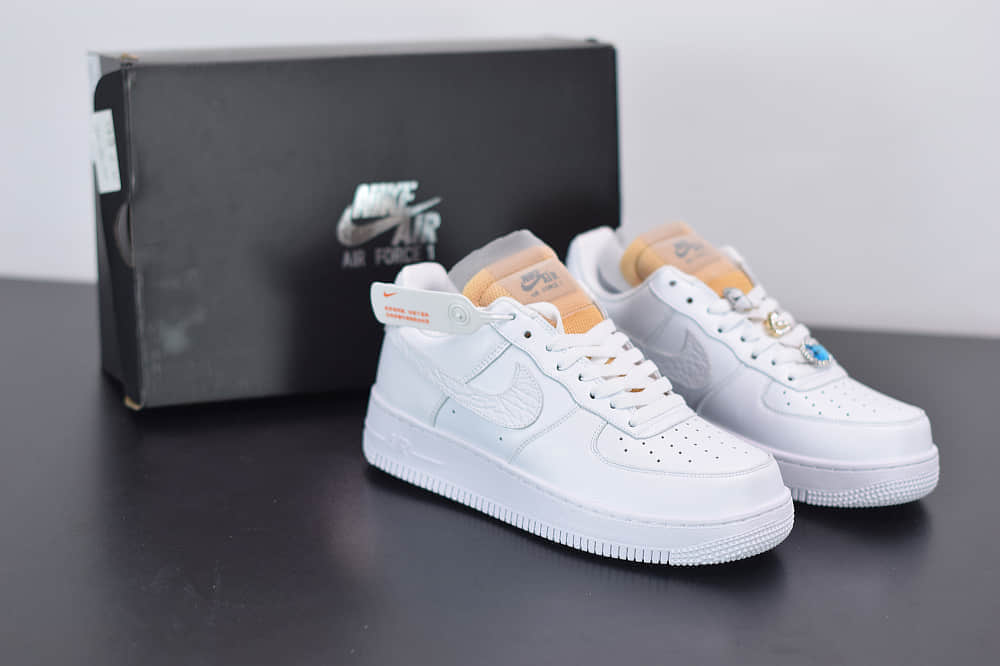 耐克Nike Air Force 1'07 LxWhite Onyx Bling LF空军一号钻石配色低帮休闲板鞋纯原版本 货号：CZ8101-100
