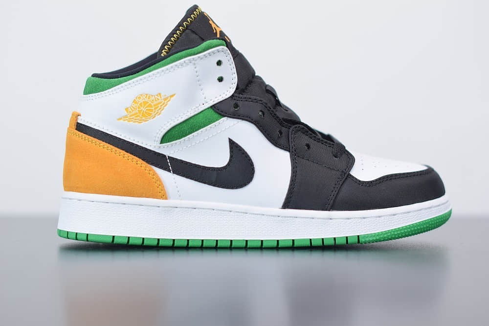 乔丹Air Jordan 1 Retro Mid SE GS'Nike Hoops' AJ1中帮白绿拼接女子篮球鞋纯原版本 货号：BQ6931-101