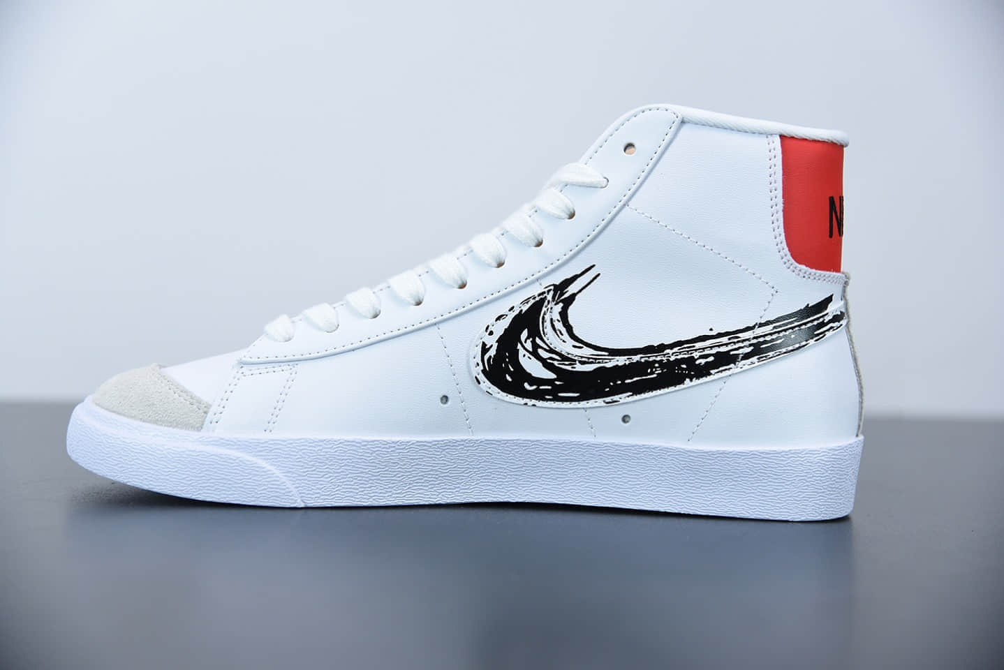 耐克Nike Blazer Mid VNTG ‘77开拓者涂鸦黑勾复古经典中帮百搭休闲运动板鞋纯原版本 货号:CW7580-110