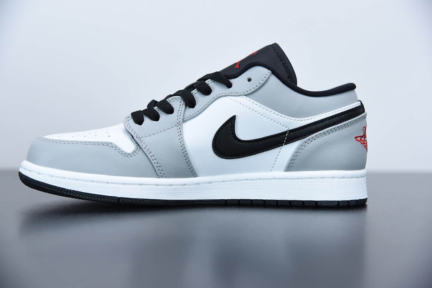 乔丹Air Jordan 1 Low “Light Smoke Grey”低帮小迪奥烟灰板鞋纯原版本 货号:553558-030