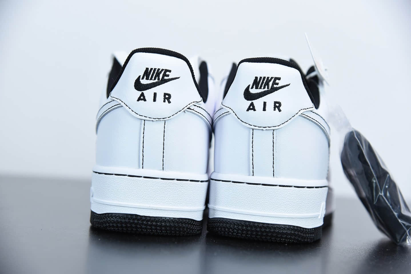 耐克Nike Air Force 1 Low 马克笔黑白缝线空军一号低帮运动休闲板鞋纯原版本 货号: CV1724-104