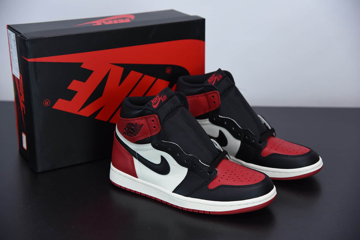 乔丹AIR JORDAN Retro High OG “Bred Toe” 黑红脚趾高帮文化篮球鞋纯原版本 货号:555088-610