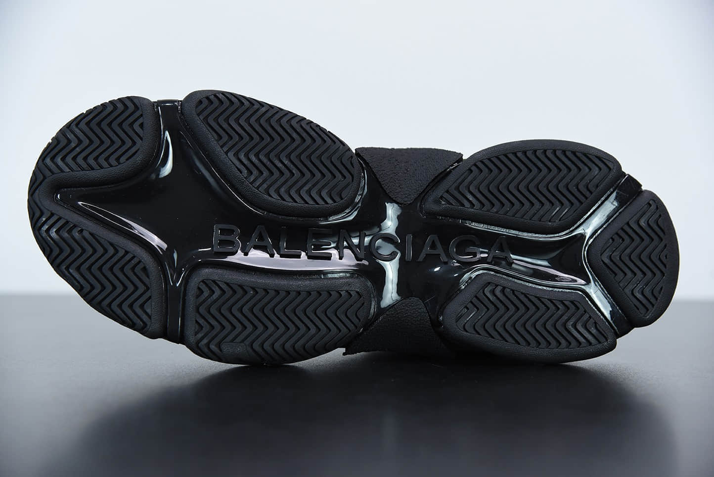 巴黎世家Balenciaga Triple S黑绿复古气垫老爹鞋纯原版本