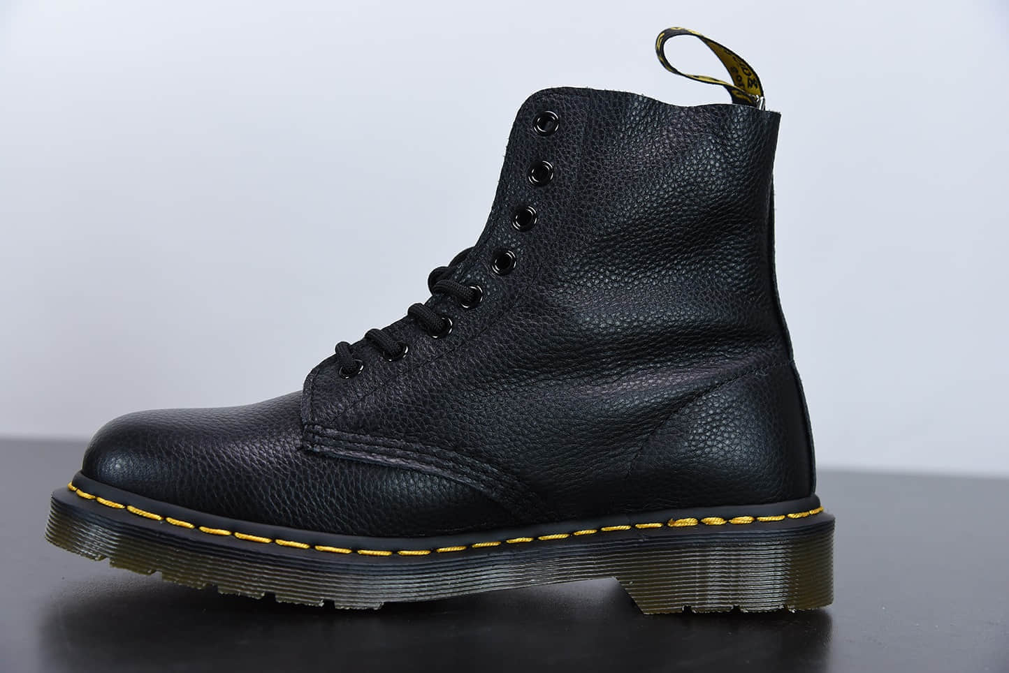 马汀博士Dr. Martens Bex 8-Eye Boot 1460黑色高帮系列复古八孔系带全皮工装马丁靴纯原版本