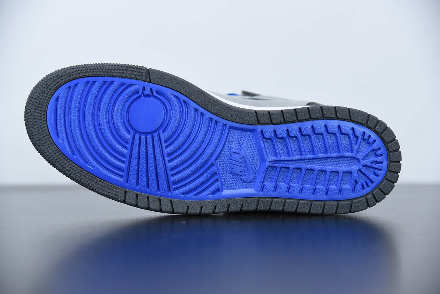 乔丹LPL x Jordan 1 High Zoom “Good Game” 3M反光变色龙黑蓝英雄联盟实拍首发联名款纯原版本 货号： DD1453-001