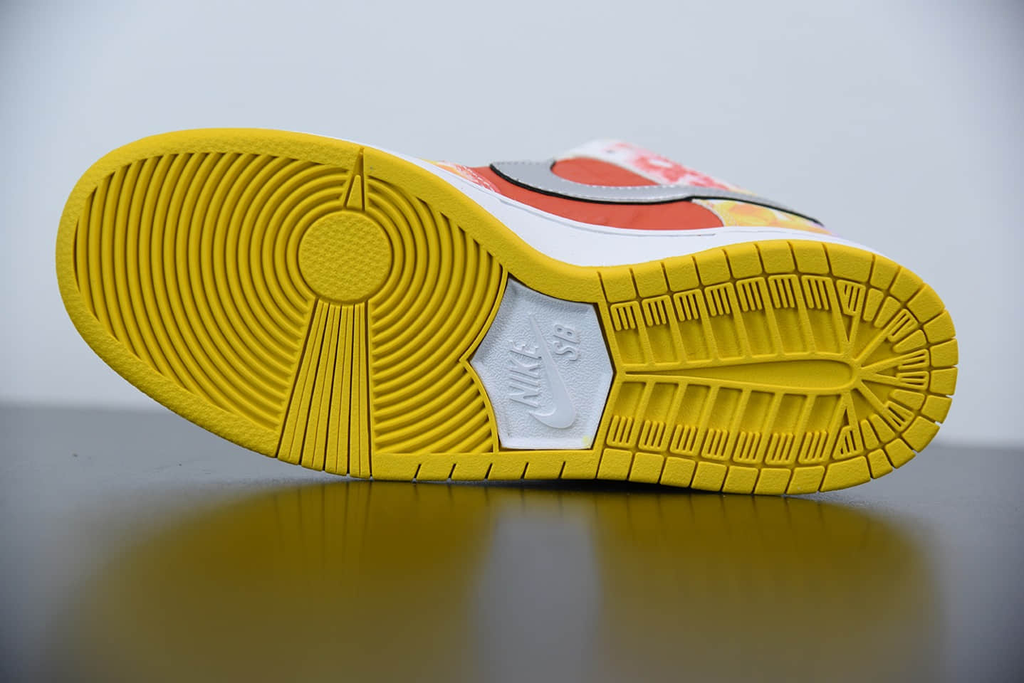 耐克Nike SB Dunk Low “CNY”中国年鸳鸯扎染低帮滑板鞋纯原版本 货号:CV1628-800