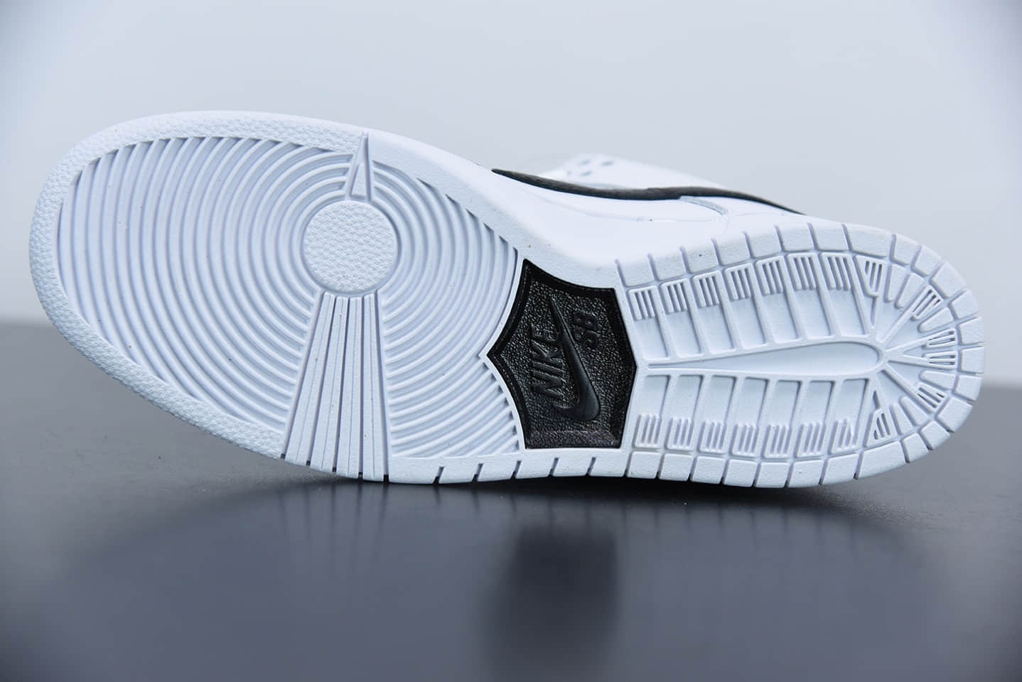 耐克Nike SB Dunk Low PremiumYin Yang黑白阴阳太极扣篮系列低帮休闲运动滑板板鞋纯原版本 货号: 313170-023