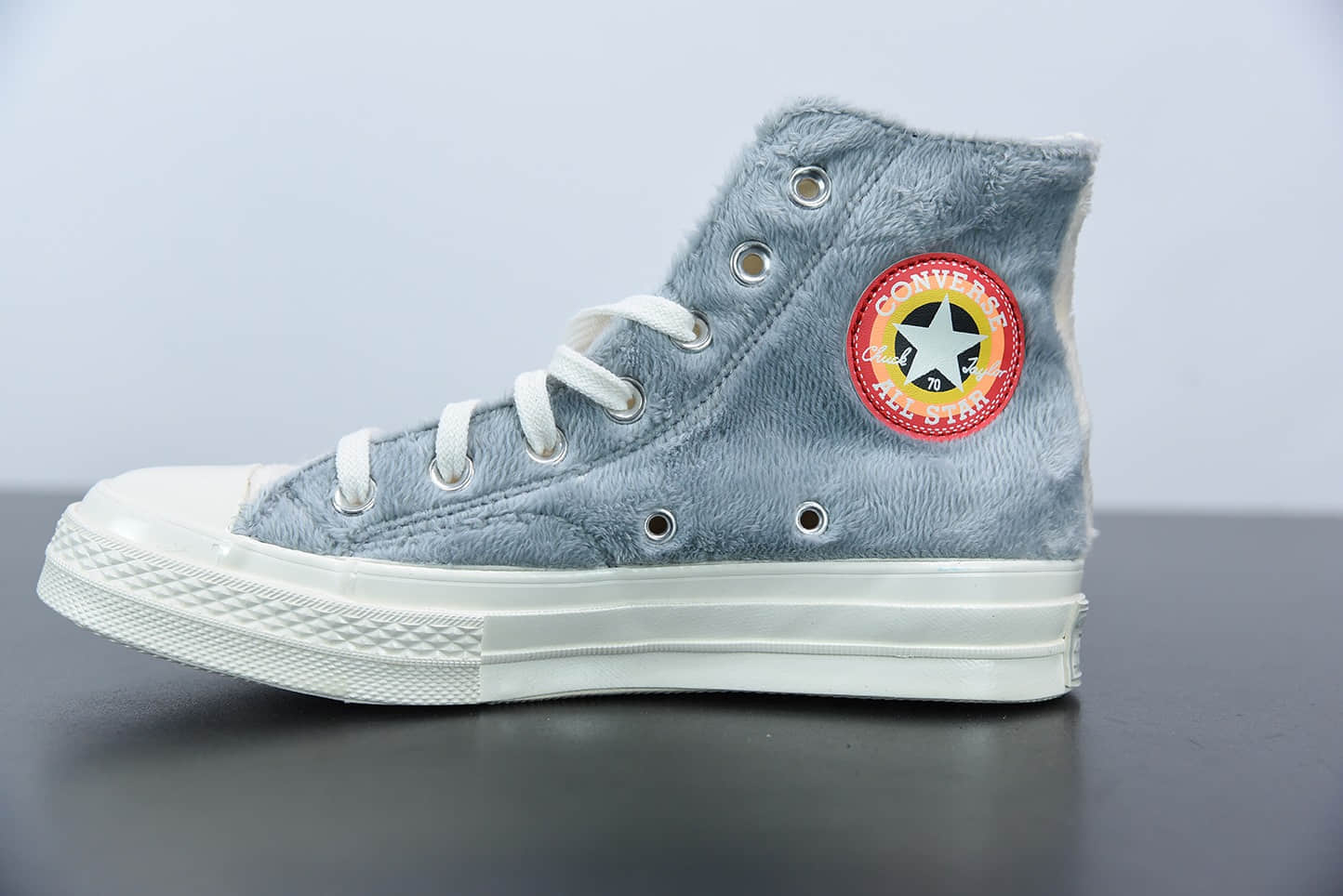 匡威Bug Bunnyx Converse Chuck Taylor All Star 1970 HighTop Grey毛绒灰米兔八哥复古三星标高帮休闲运动硫化百搭板鞋纯原版本 货号：169222C