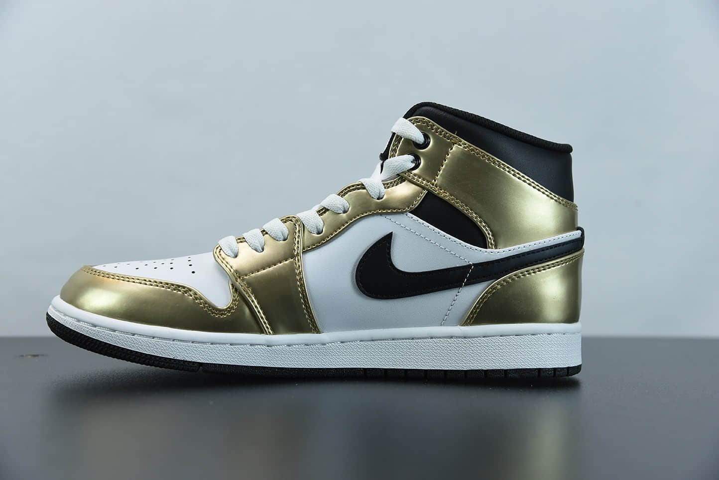 乔丹Air Jordan 1 Mid Metallic Gold液态金中帮文化篮球鞋纯原版本 货号:DC1420-700