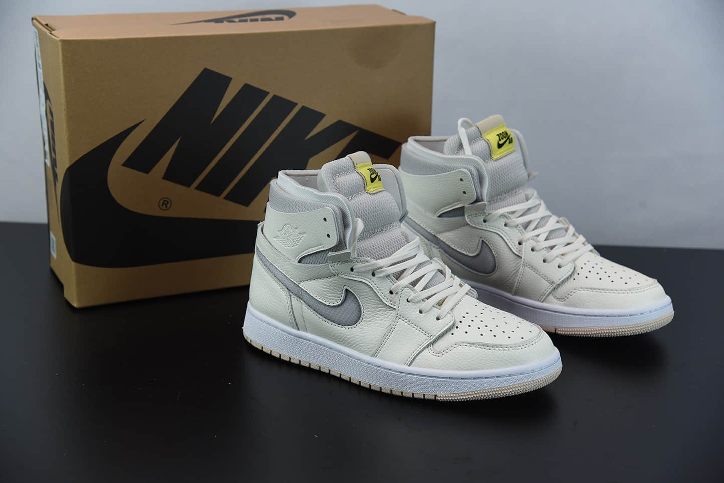 乔丹AIR JORDAN 1 ZOOM AIR CMFT珍珠白配色高帮板鞋纯原版本 货号:CT0979-107