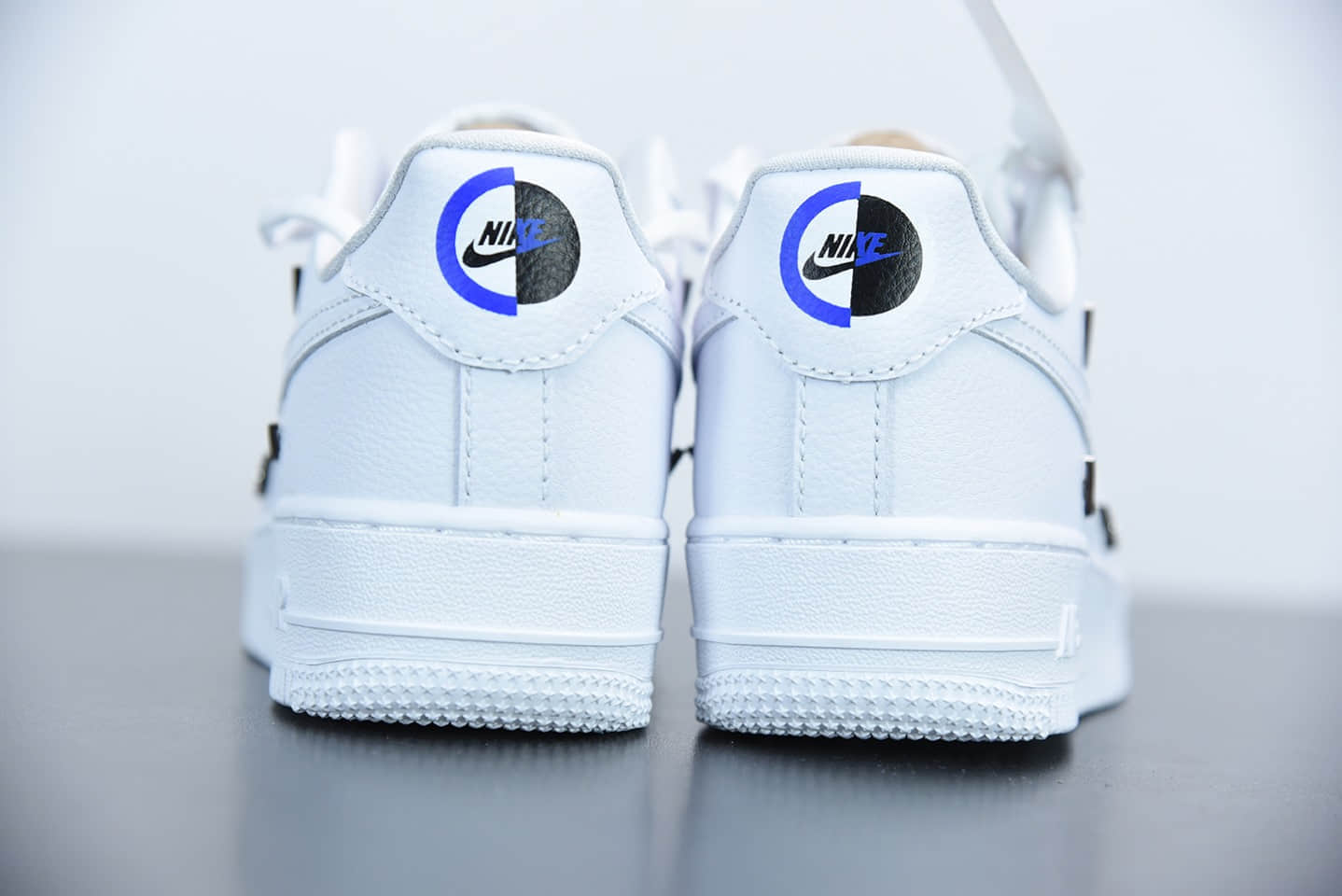 耐克Air Force 1'07 Low All White 空军一号“联名小银勾”低帮休闲板鞋纯原版本 货号：CT1990-100