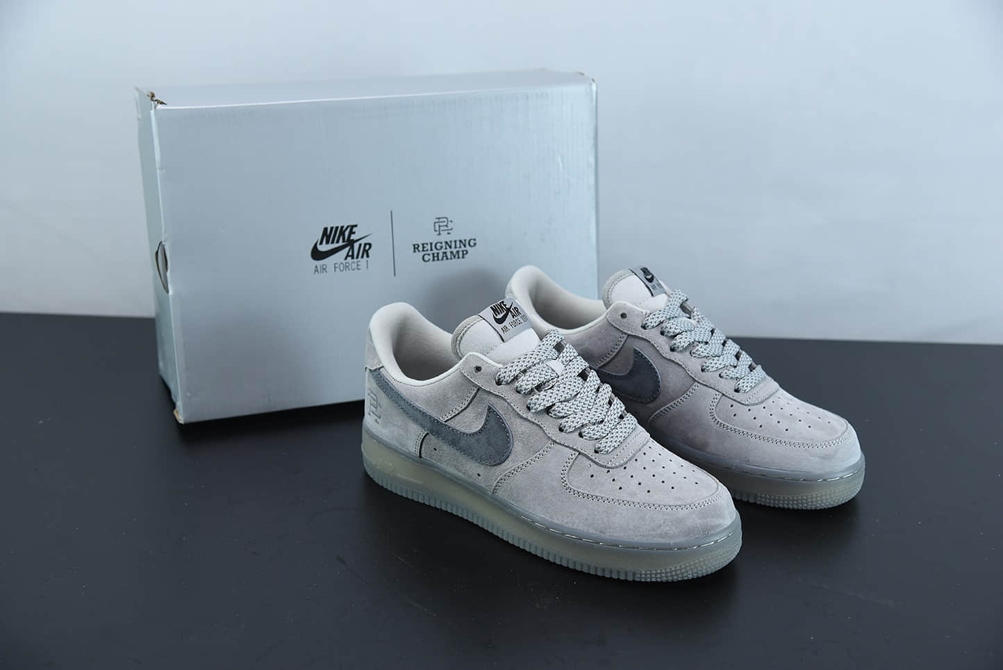 耐克eigning Champ X Nk Air Force1 MID3M反光酷灰卫冕冠军空军一号低帮休闲板鞋纯原版本 货号：AA1117-118