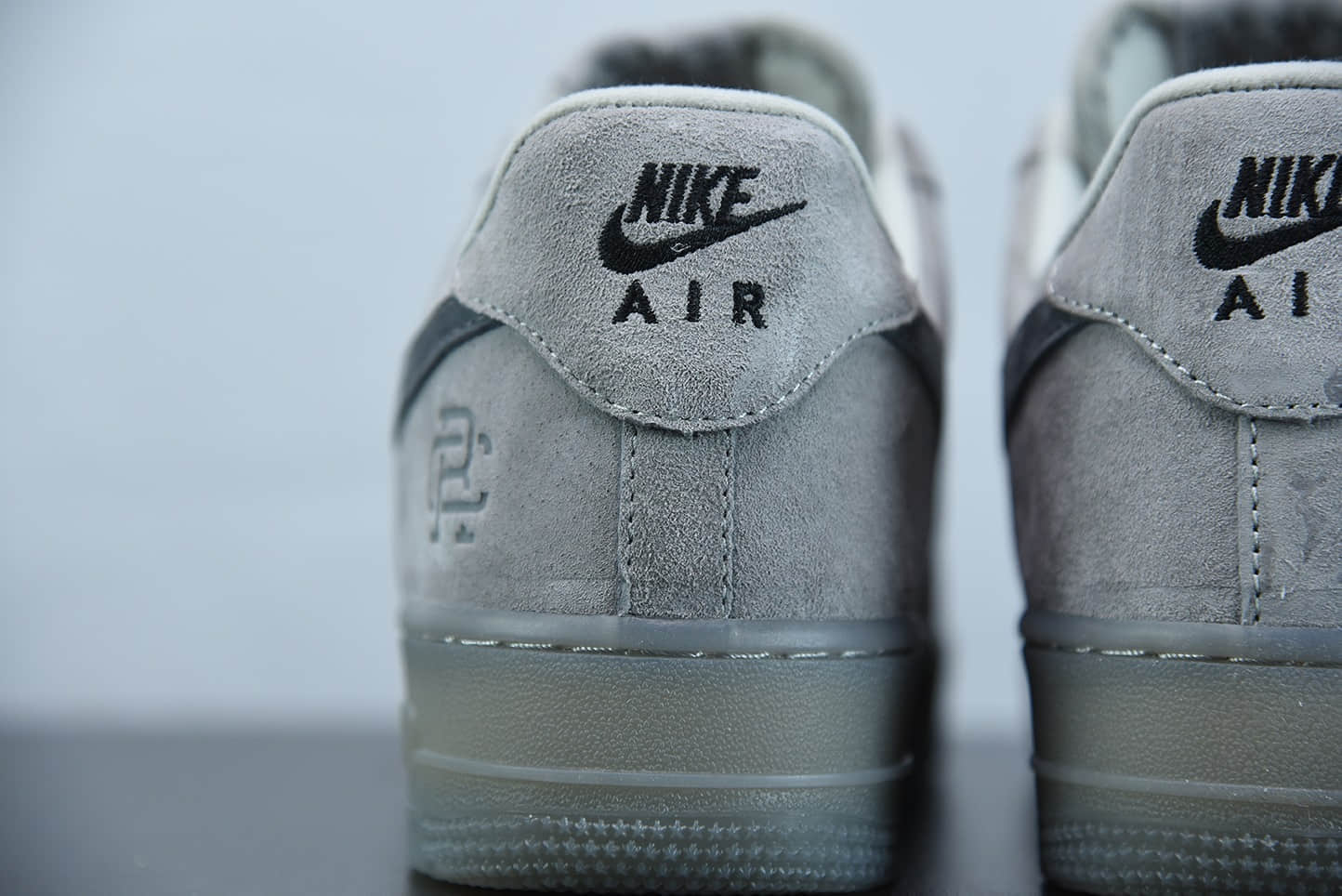 耐克eigning Champ X Nk Air Force1 MID3M反光酷灰卫冕冠军空军一号低帮休闲板鞋纯原版本 货号：AA1117-118