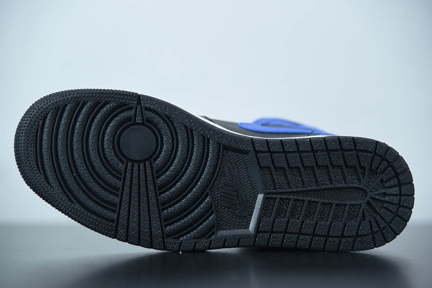 乔丹Air Jordan 1 Mid 黑蓝中邦篮球鞋纯原版本 货号:554724-077