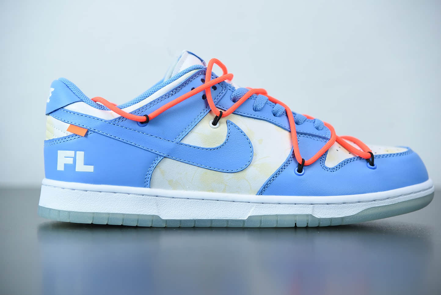 耐克Off-White x Futura x Dunk OW Coast 联名款北卡蓝配色复古滑板鞋纯原版本 货号:DD0856-403