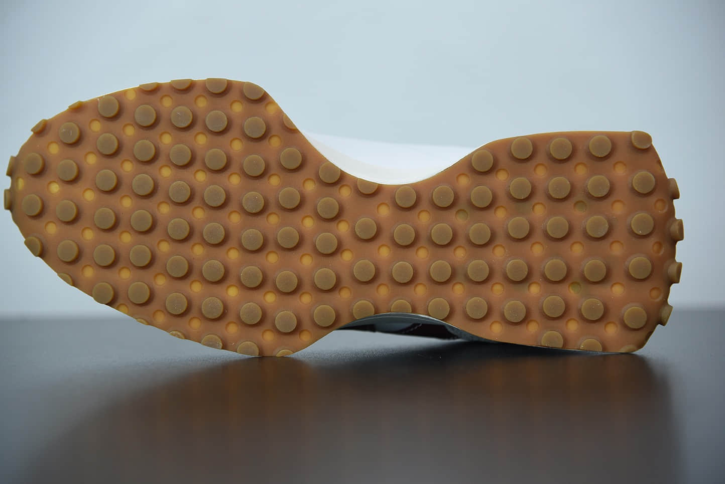 新百伦New Balance MS327系列白灰红复古休闲运动慢跑鞋纯原版本 货号:WS327KA