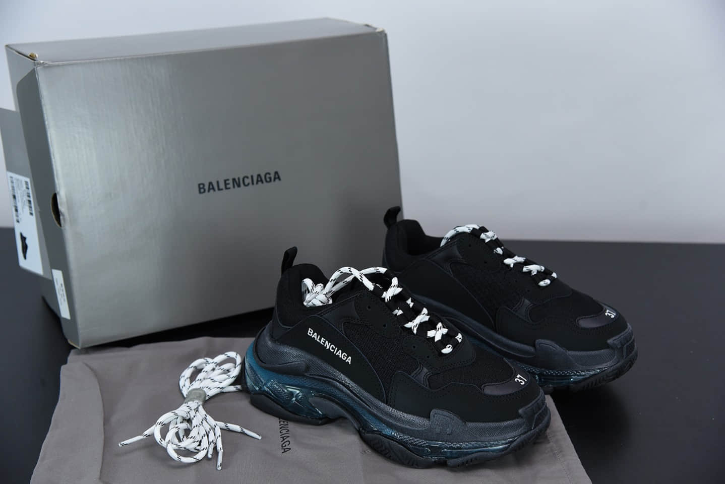 巴黎世家Belenciaga Triple.S黑蓝气垫老爹鞋纯原版本 货号:544351 W09E1 9025