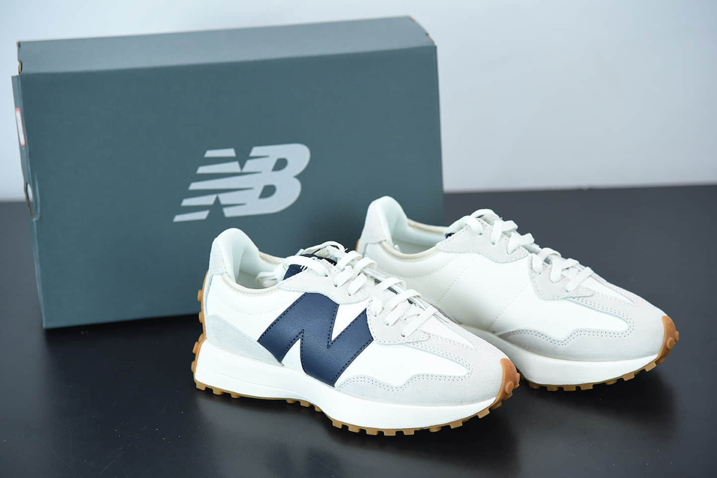 新百伦New Balance327系列灰白深蓝联名款男女运动休闲跑鞋纯原版本 货号:WS327KA