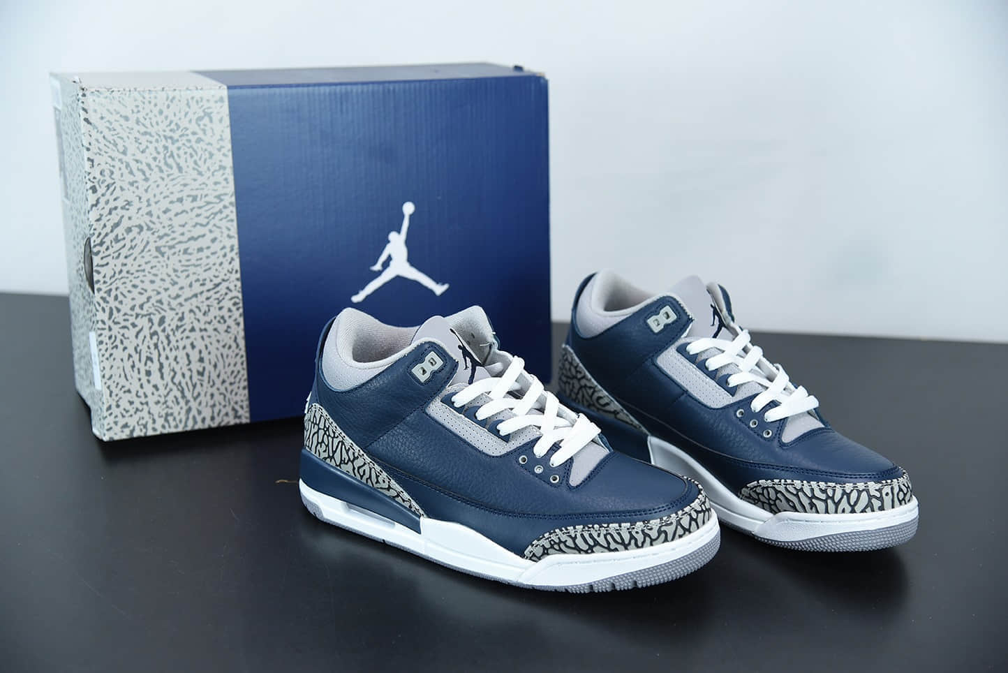 乔丹Air Jordan 3 “Midnight Navy” 午夜蓝爆裂纹配色篮球鞋纯原版本 货号:CT8532-401