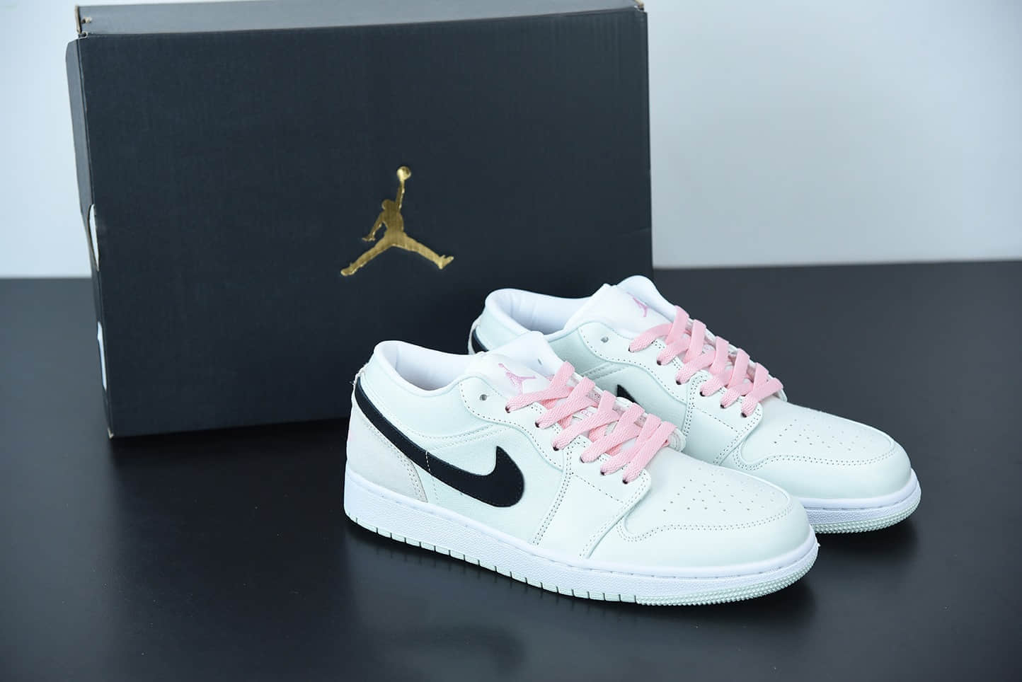 乔丹Air Jordan 1 Low SE Barely Green 蒂芙尼绿樱花粉低帮休闲板鞋纯原版本 货号:CZ0776-300