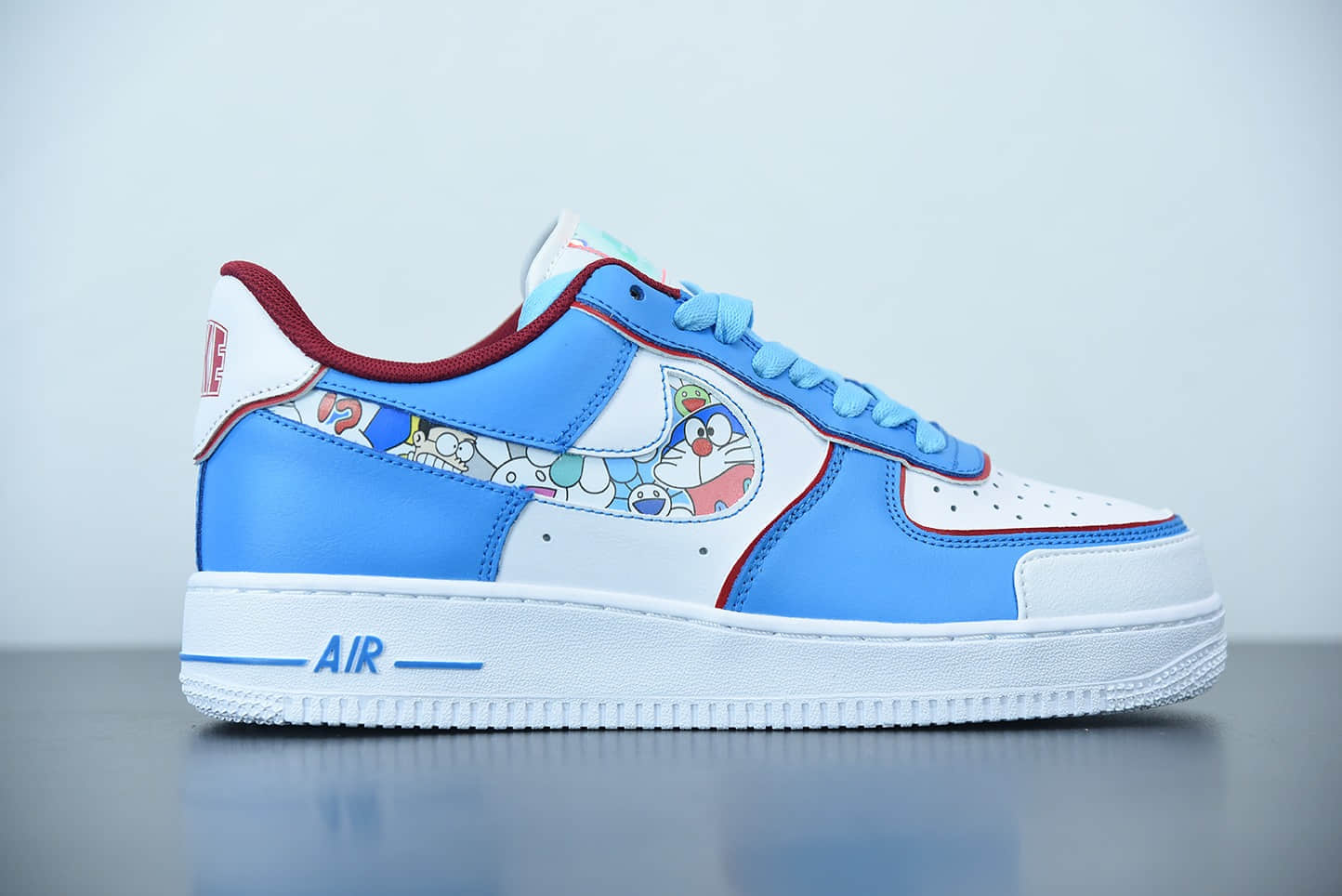 耐克Doraemon x Nike Air Force 1哆啦A梦联名空军一号低帮运动休闲板鞋纯原版本 货号：BQ8988-106