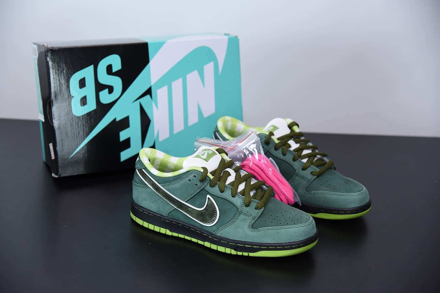 耐克Concepts x Nike SB Dunk Low 绿龙虾扣篮系列低帮板鞋纯原版本 货号:BV1310-337