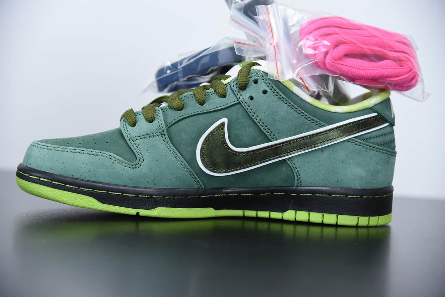 耐克Concepts x Nike SB Dunk Low 绿龙虾扣篮系列低帮板鞋纯原版本 货号:BV1310-337