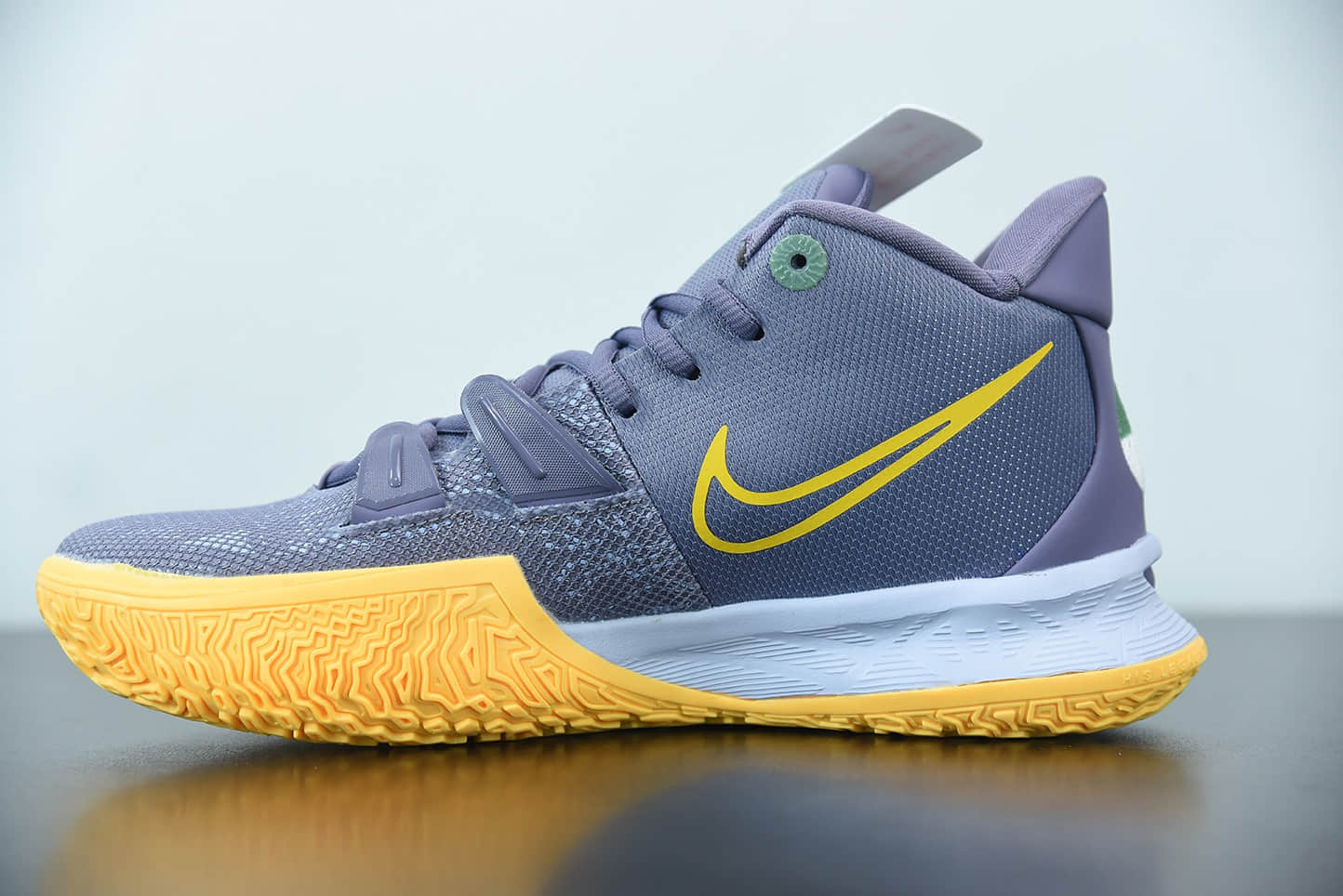 欧文NIKE KYRIE 7 DayBreak 欧文7代破晓实战篮球鞋纯原版本 货号：CQ9327-500