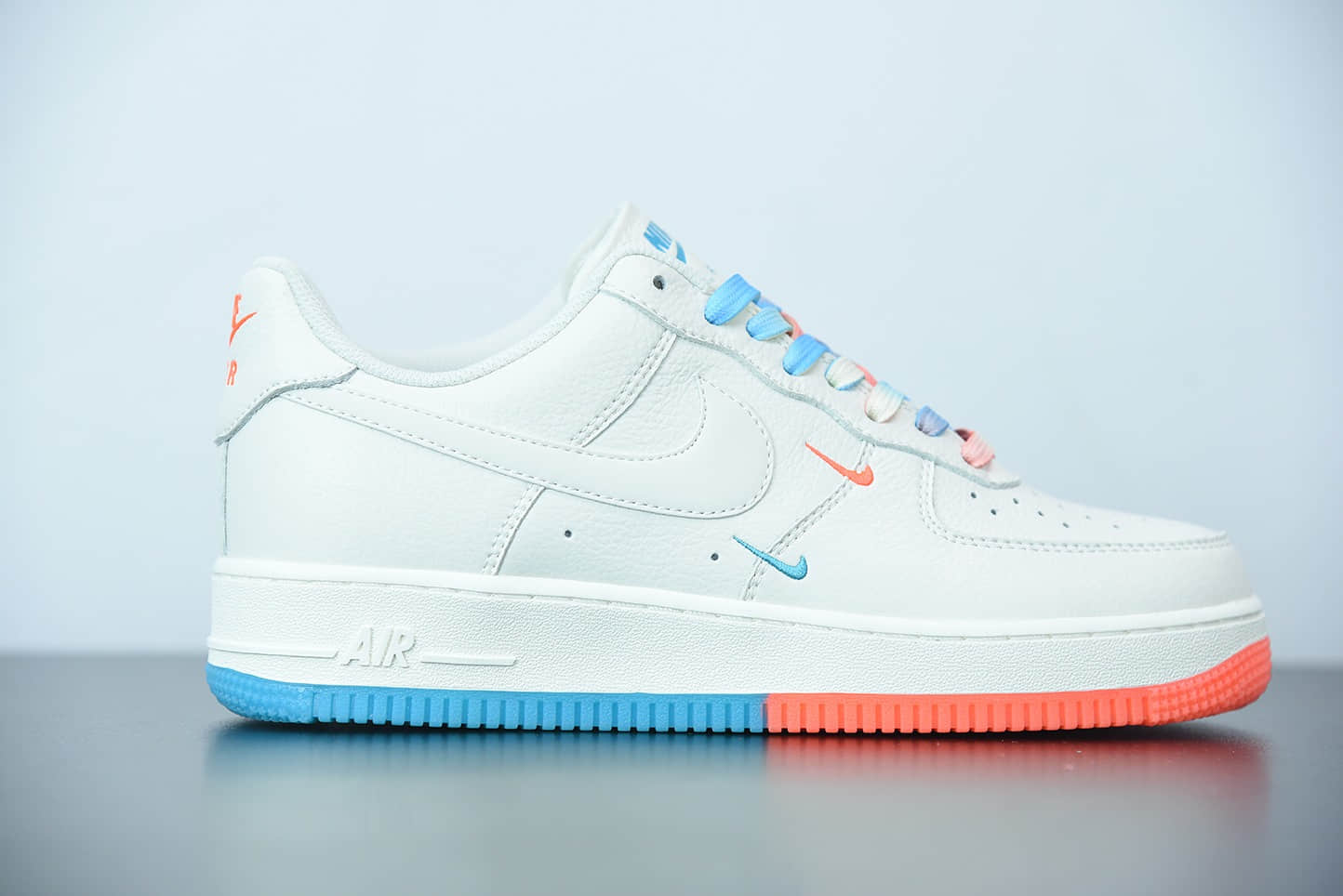 耐克 Nike Air Force 1 白橙蓝双钩空军一号低帮运动休闲板鞋纯原版本 货号：CT1989-103