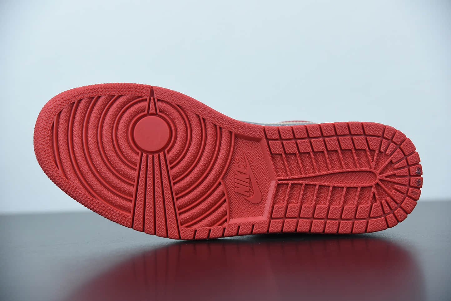 乔丹Air Jordan 1 Low AJ1白红金扑克低帮篮球鞋纯原版本 货号：DJ5185-100