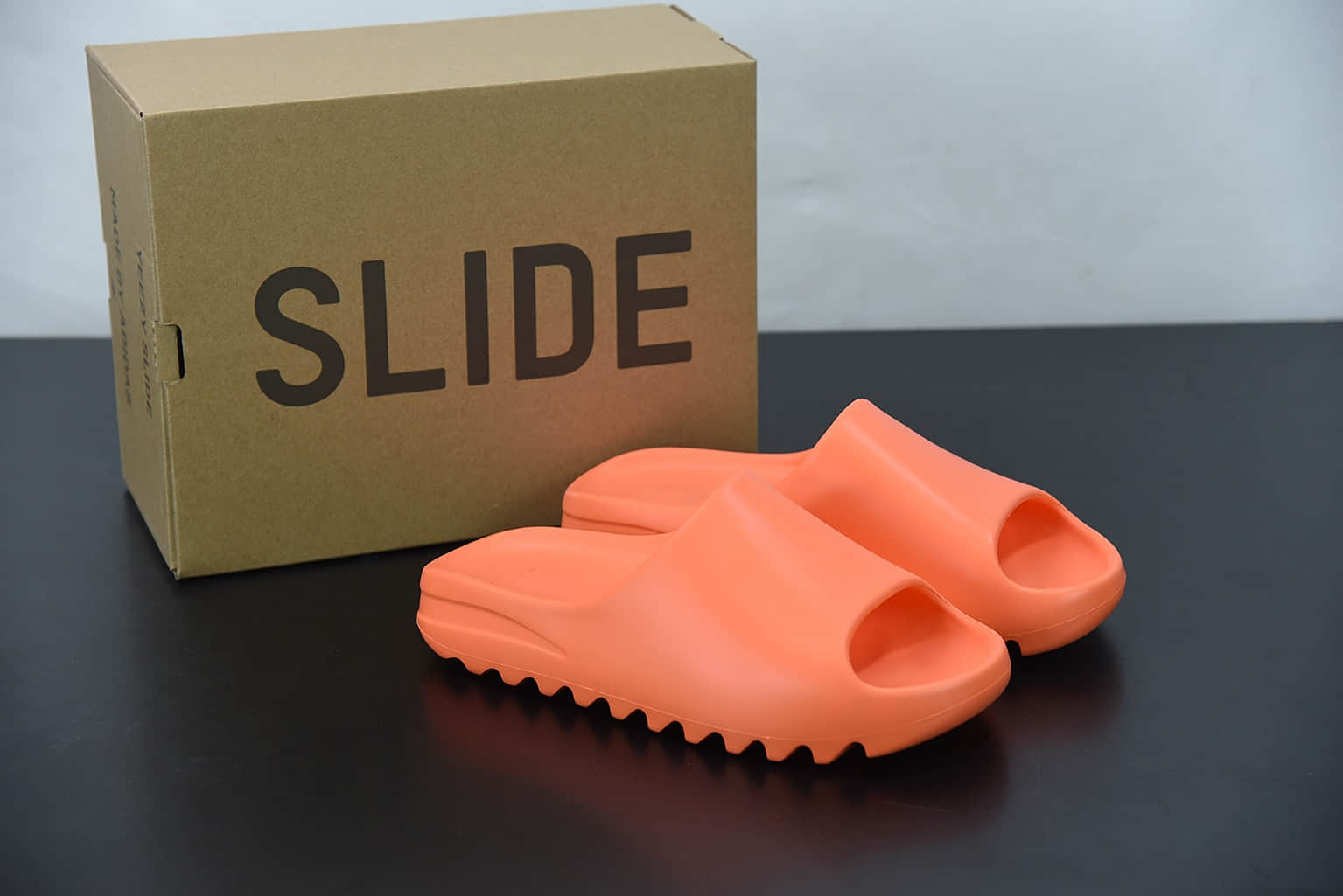 阿迪达斯Adidas Kanye West x Yeezy Slide“Resin” 椰子橙色拖鞋侃爷再度联名款纯原版本 货号:GZ0953