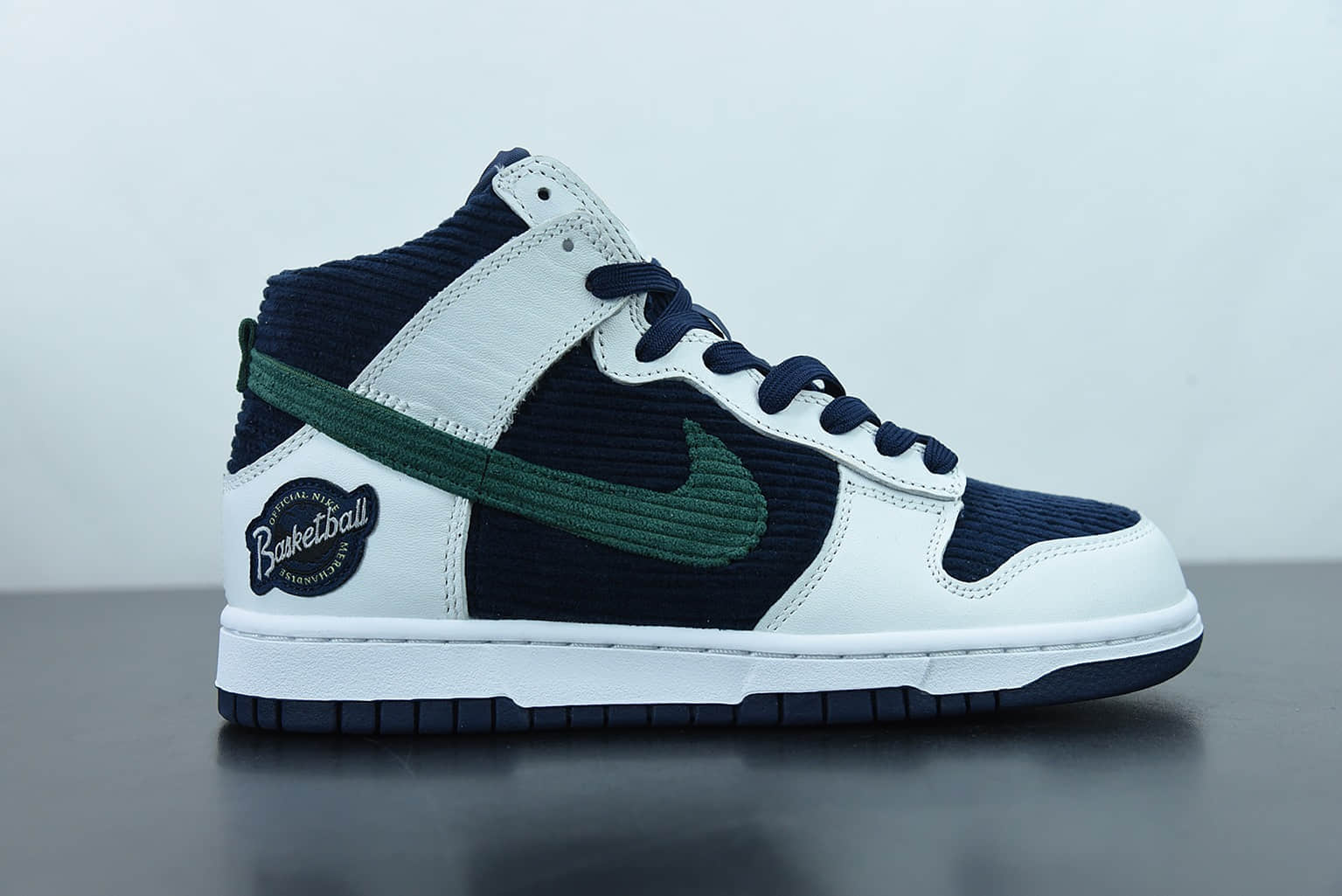 耐克 Nike Dunk High Sports Specialties 海军蓝 灯芯绒高帮休闲板鞋纯原版本 货号：DH0953-400