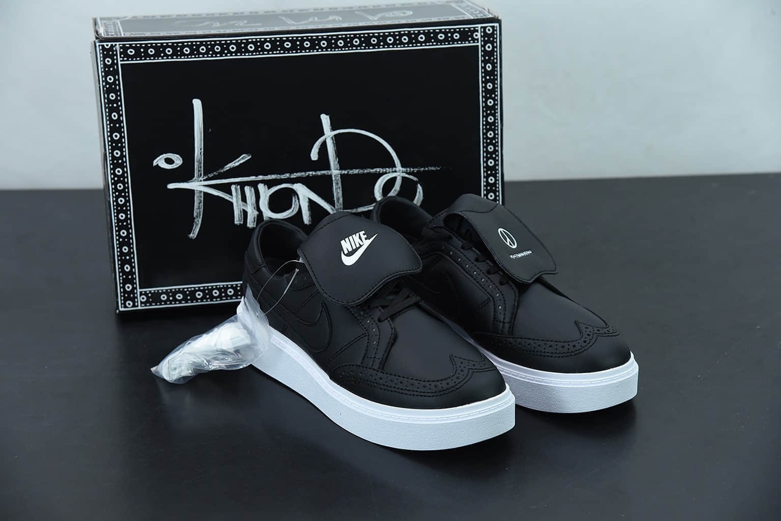 耐克 Nike PEACEMINUSONE x Nk Kwondo 权志龙3.0黑色小雏菊联名板鞋纯原版本 货号:DH2482-001