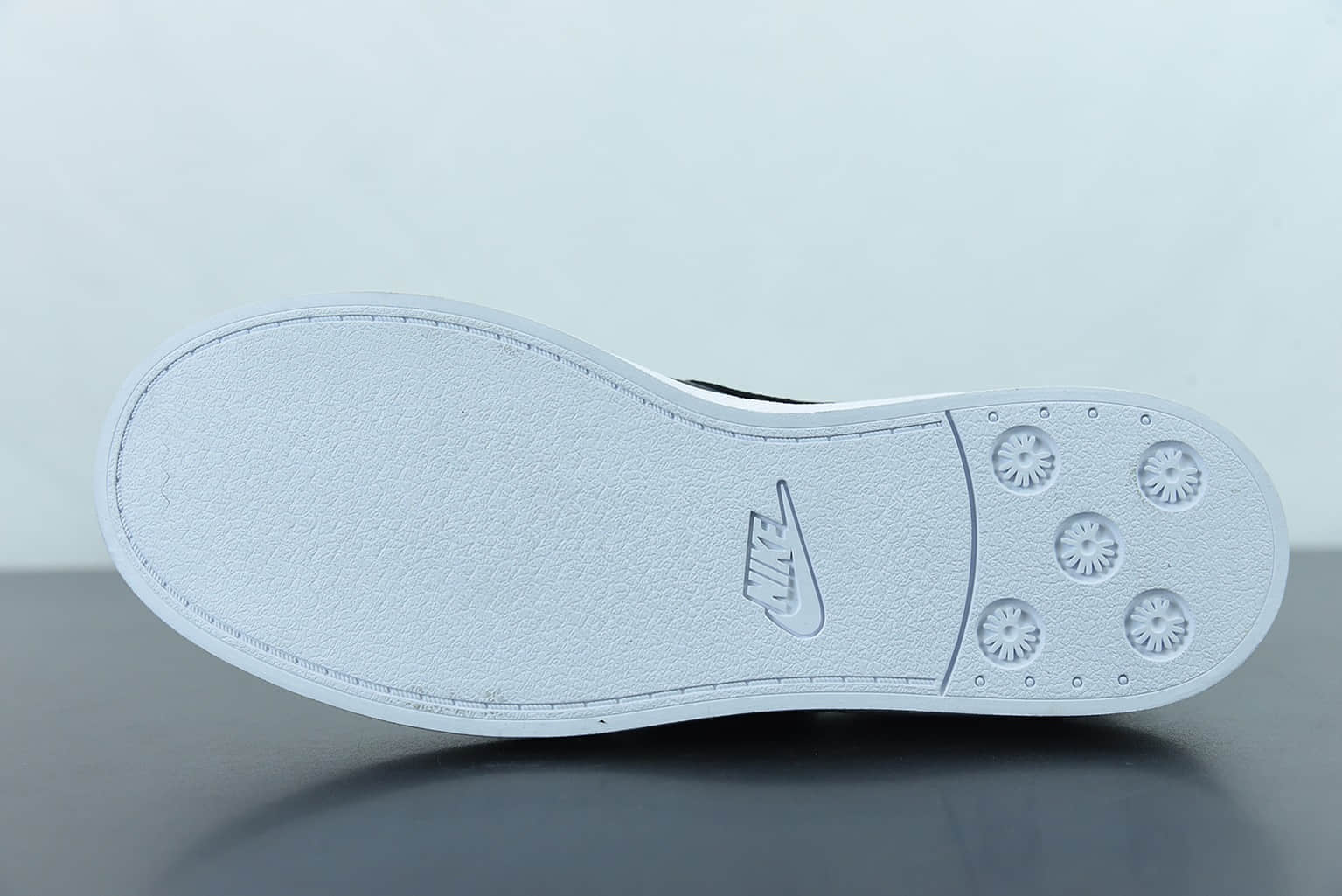 耐克 Nike PEACEMINUSONE x Nk Kwondo 权志龙3.0黑色小雏菊联名板鞋纯原版本 货号:DH2482-001
