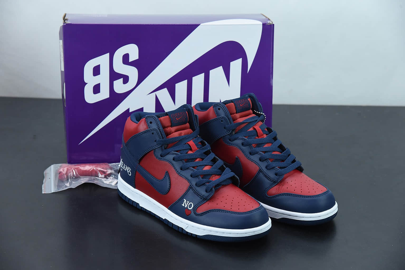 耐克 Nike Supreme x Nk SB Dunk High “By Any Means”  爱心Supreme联名款高帮板鞋纯原版本 货号:DN3741-600