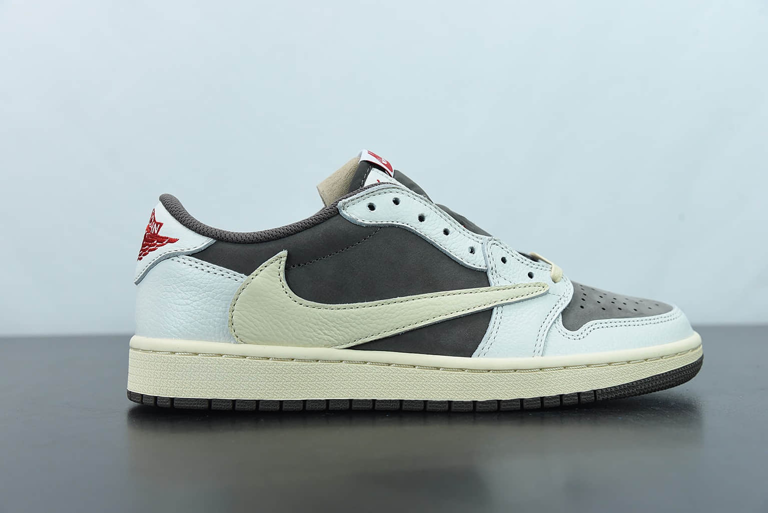 乔丹Travis Scott x Air Jordan 1 Low AJ1 乔丹1代白摩卡倒钩低帮篮球鞋TS联名纯原版本 货号：DM7866-162