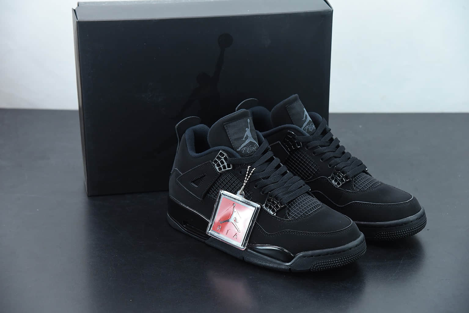 乔丹Air Jordan 4 AJ4 乔4 Black Cat 黑猫麂皮黑武士中帮篮球鞋纯原版本 货号：CU1110-010