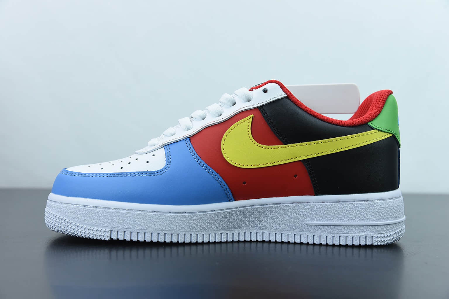 耐克 Nike Air Force 1'07 Low 黑红蓝空军一号低帮休闲板鞋纯原版本 货号： DC8887-100