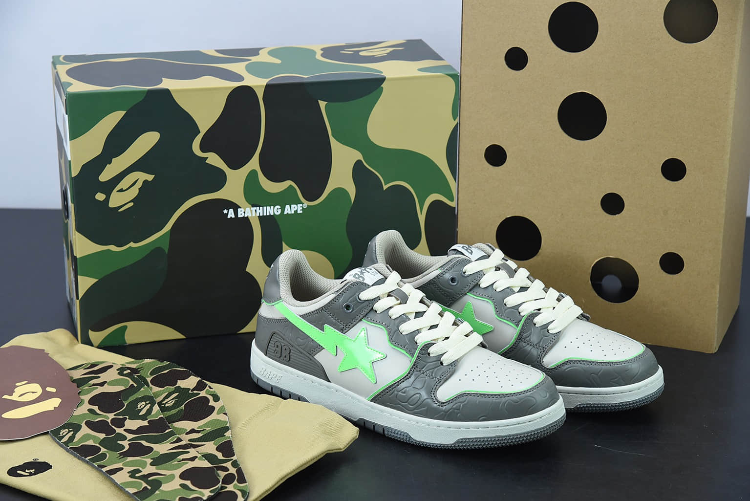 Human Made Bape Sta Sk8 To Nigo 潮流教父Nigo品牌灰绿色猿人头经典滑板百搭休闲运动板鞋纯原版本 货号:1G70191034