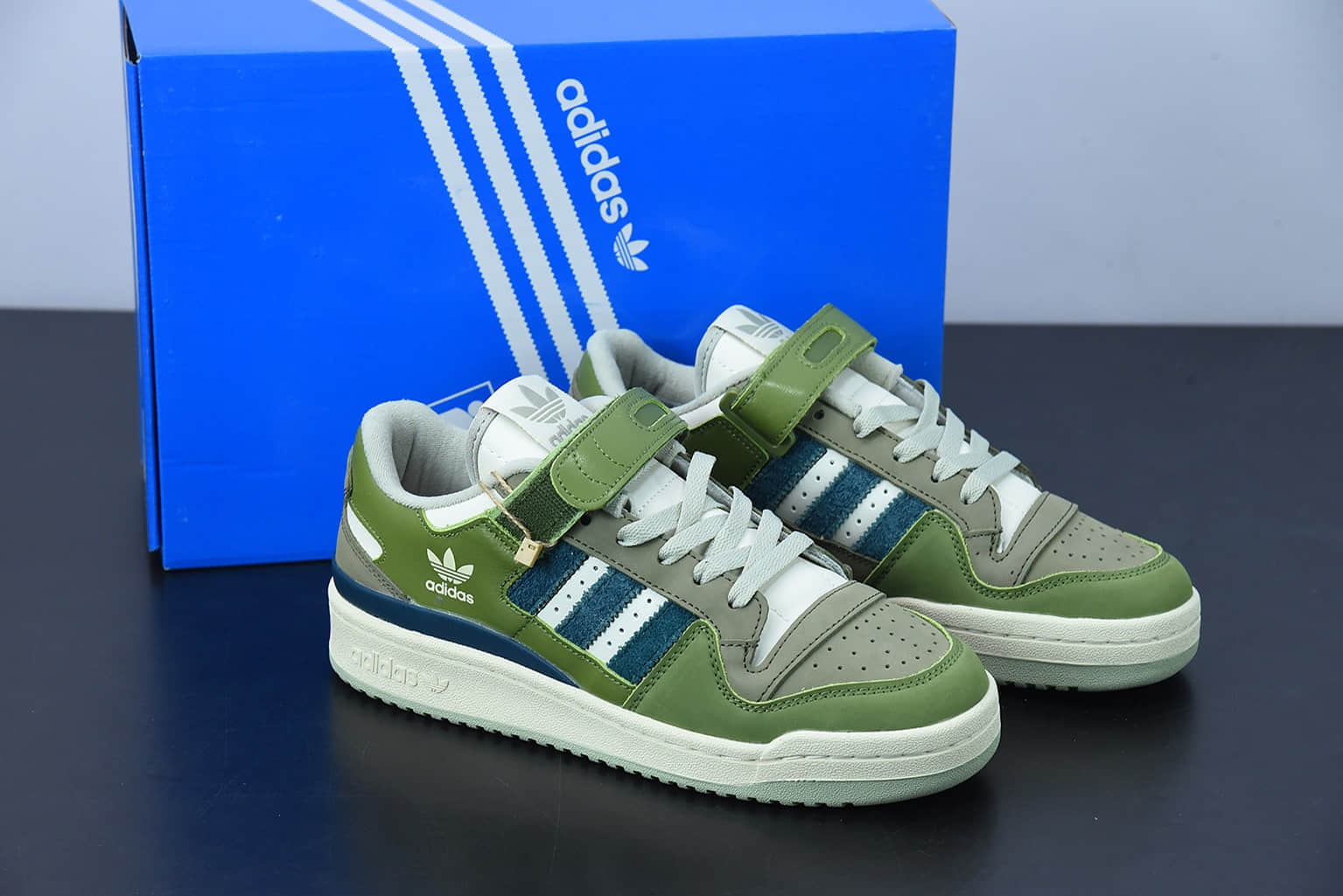 阿迪达斯 Adidas originals Forum 84 Low “Great Outdoors Tech Olive” 橄榄绿杨幂同款草绿色凯尔特人全新经典复古板鞋纯原版本 货号：GX4545