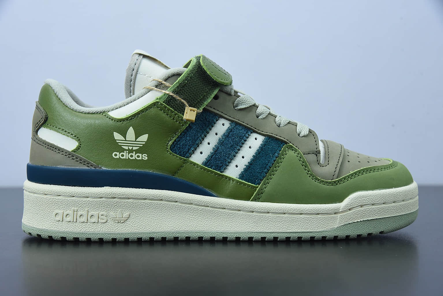 阿迪达斯 Adidas originals Forum 84 Low “Great Outdoors Tech Olive” 橄榄绿杨幂同款草绿色凯尔特人全新经典复古板鞋纯原版本 货号：GX4545