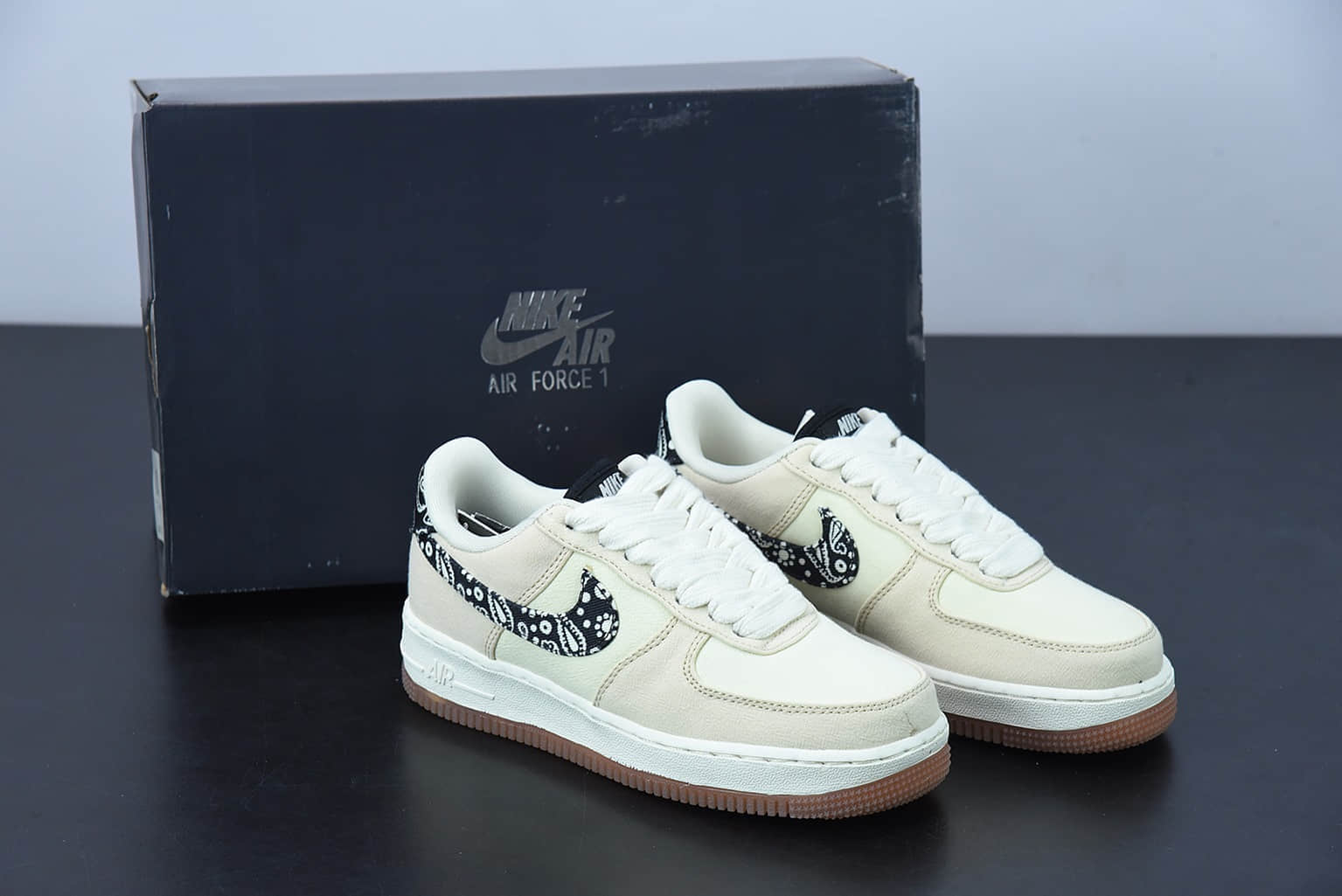 耐克Nike Air Force 1´07Paisley Swoosh空军一号米白棕腰果花钩经典低帮百搭休闲运动板鞋纯原版本 货号：DJ4631-200