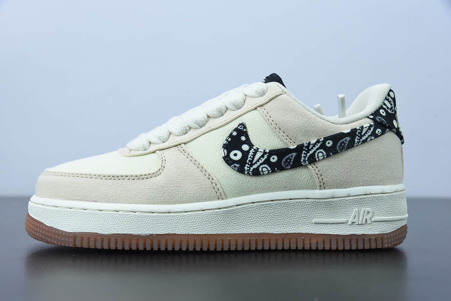 耐克Nike Air Force 1´07Paisley Swoosh空军一号米白棕腰果花钩经典低帮百搭休闲运动板鞋纯原版本 货号：DJ4631-200