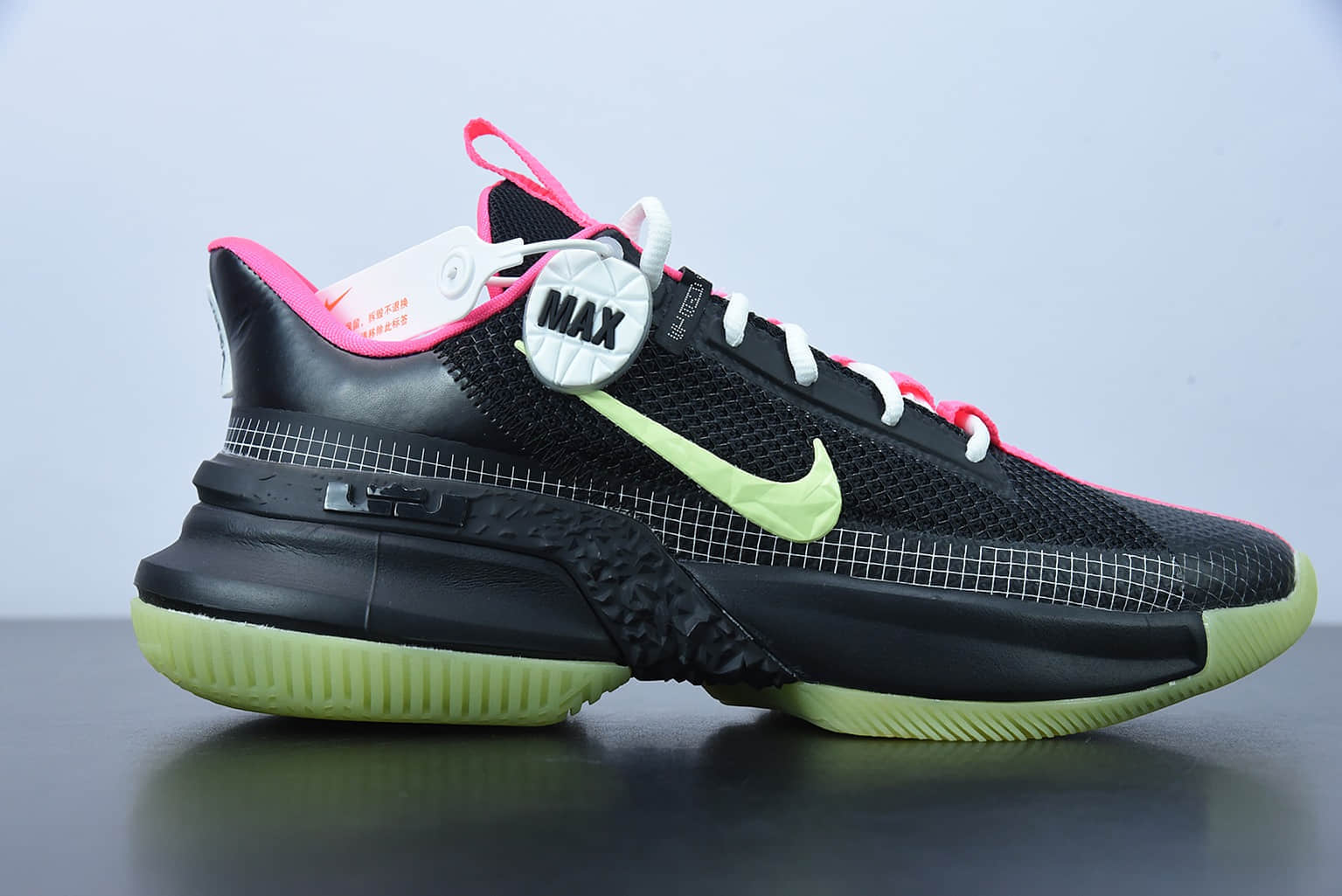 詹姆斯 LeBron Ambassador XIII Empire Jade 詹姆斯使节13夜光黑粉低帮实战篮球鞋纯原版本 货号:CQ9329-001