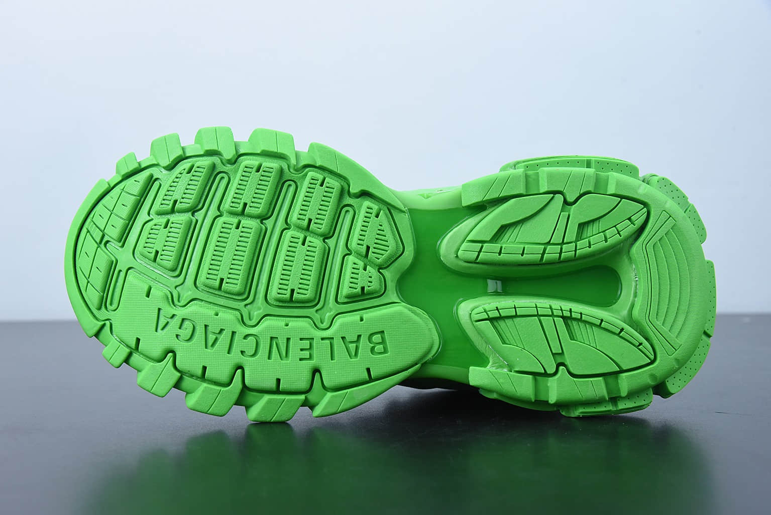 巴黎世家Balenciaga Triple S巴黎世家3.0绿色高帮老爹鞋纯原版本 货号：542023W2LB13051