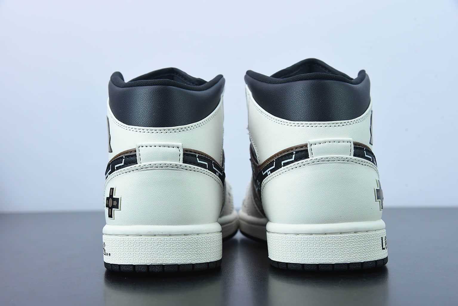 乔丹Air Jordan 1 Mid 中帮摩卡电玩立体按键游戏机 vibe做旧风篮球鞋纯原版本 货号:554724-170